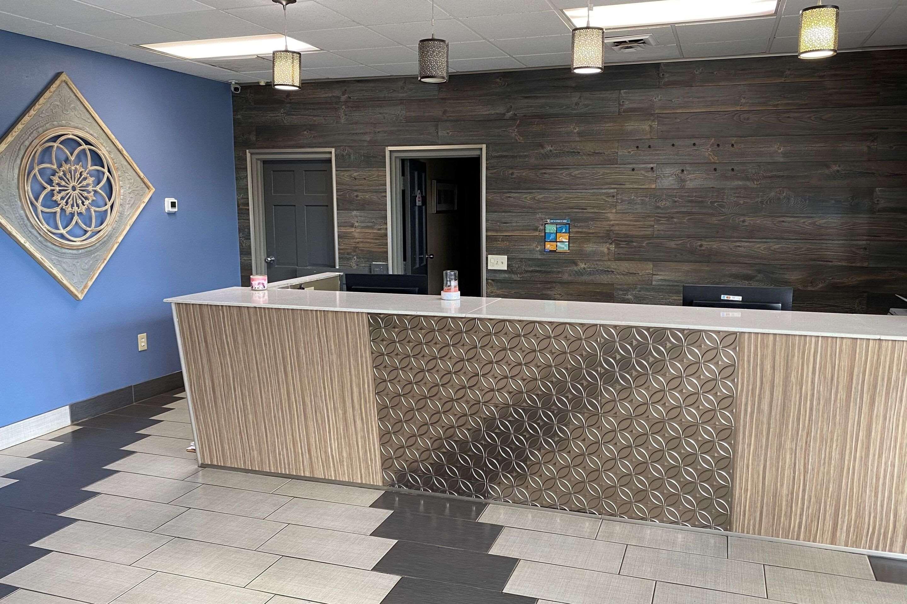 Econo Lodge Forest City Εξωτερικό φωτογραφία